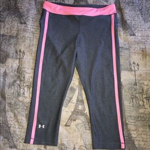 SOLD - Under Armour Compression Leggings